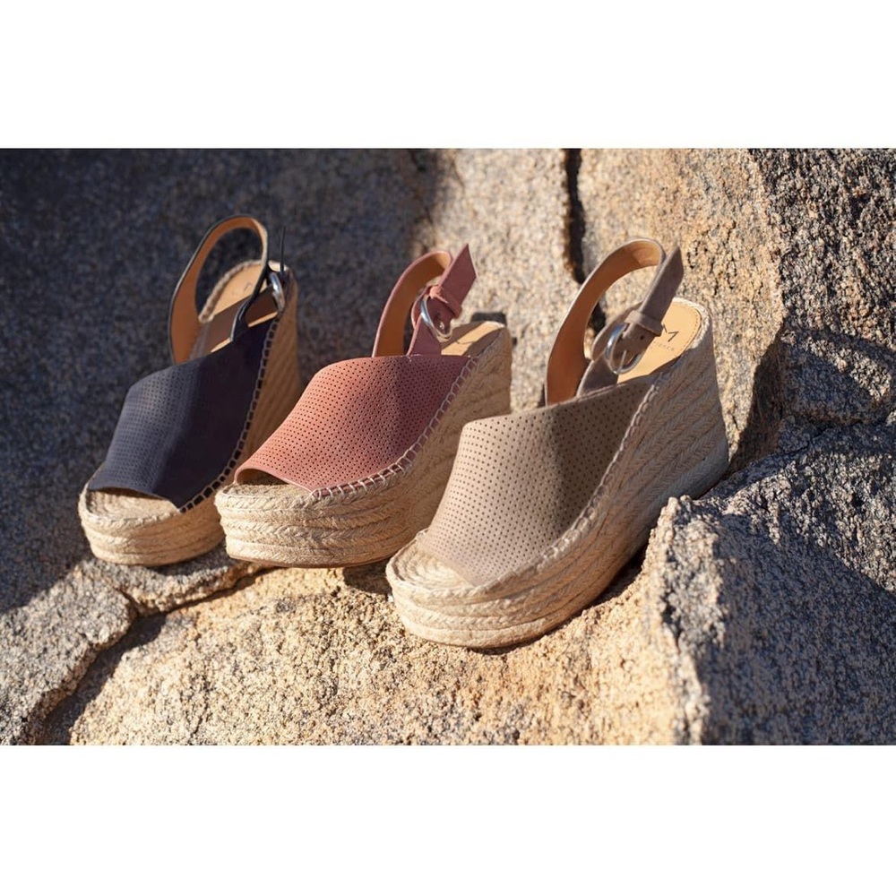 Marc Fisher LTD Andela Slingback Espadrille Wedge - Picture 2 of 6